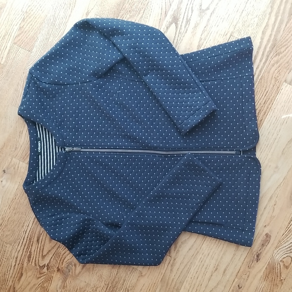 (12) Olsen Quilted Academia Dorm Ready Classic Office Workwear Business Casual